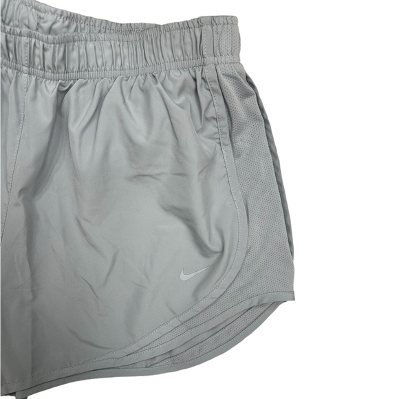 🔥NWOT Nike Women's Tempo Brief-Lined Running Shorts! - Picture 5 of 11